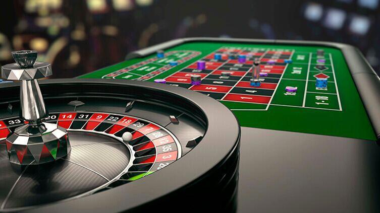 Que tipos de jogos de mesa existem nos casinos online